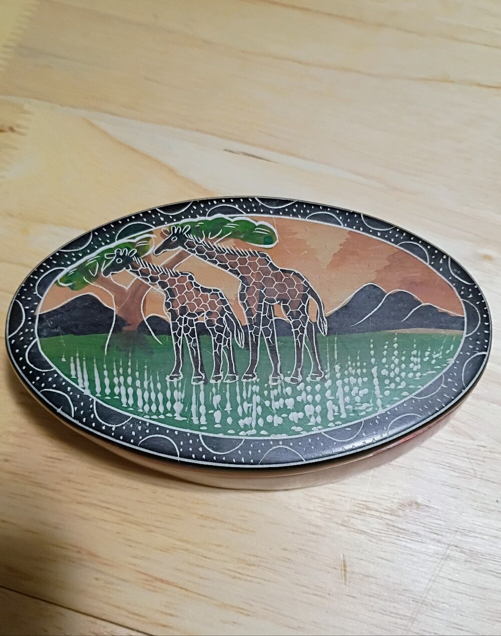 Hand-Painted Giraffe Oval Decorative Trinket Box – Green and Brown